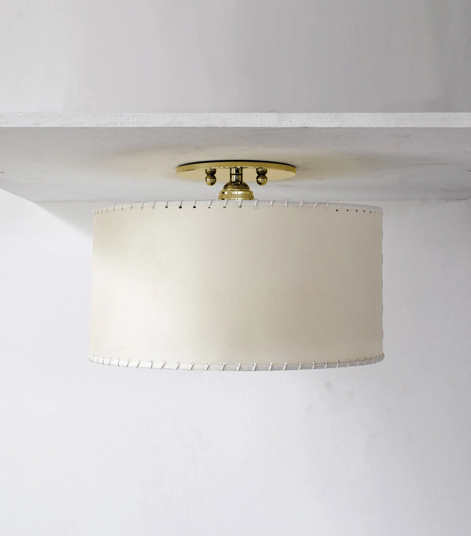 SERIES 02 LARGE FLUSH MOUNT - POLISHED UNLACQUERED BRASS